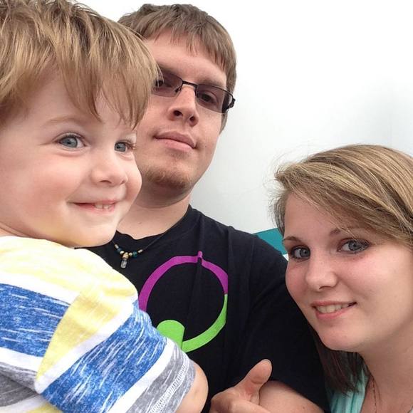 Meet your Posher, Amber - Picture 1 of 1